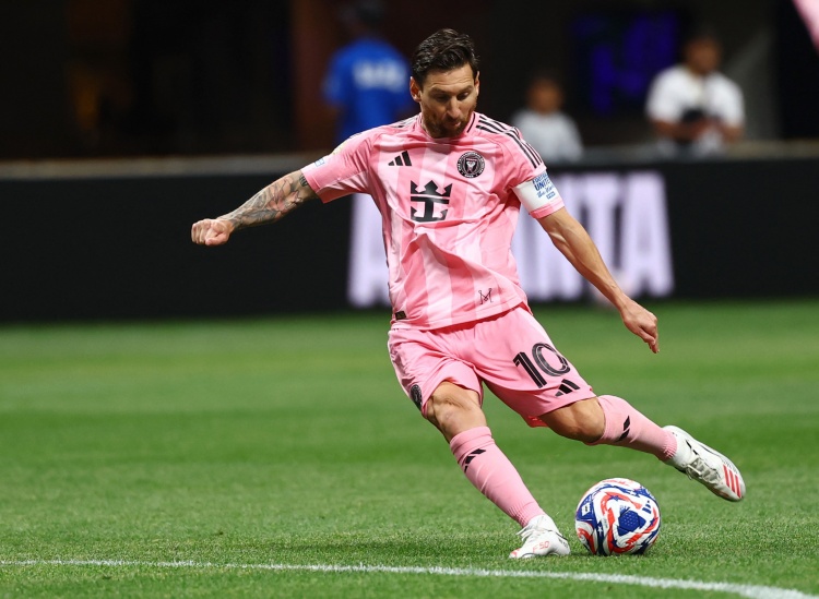 梅西杯！梅西亲自官宣“梅西杯”青少年赛事：巴萨、曼城等队参赛