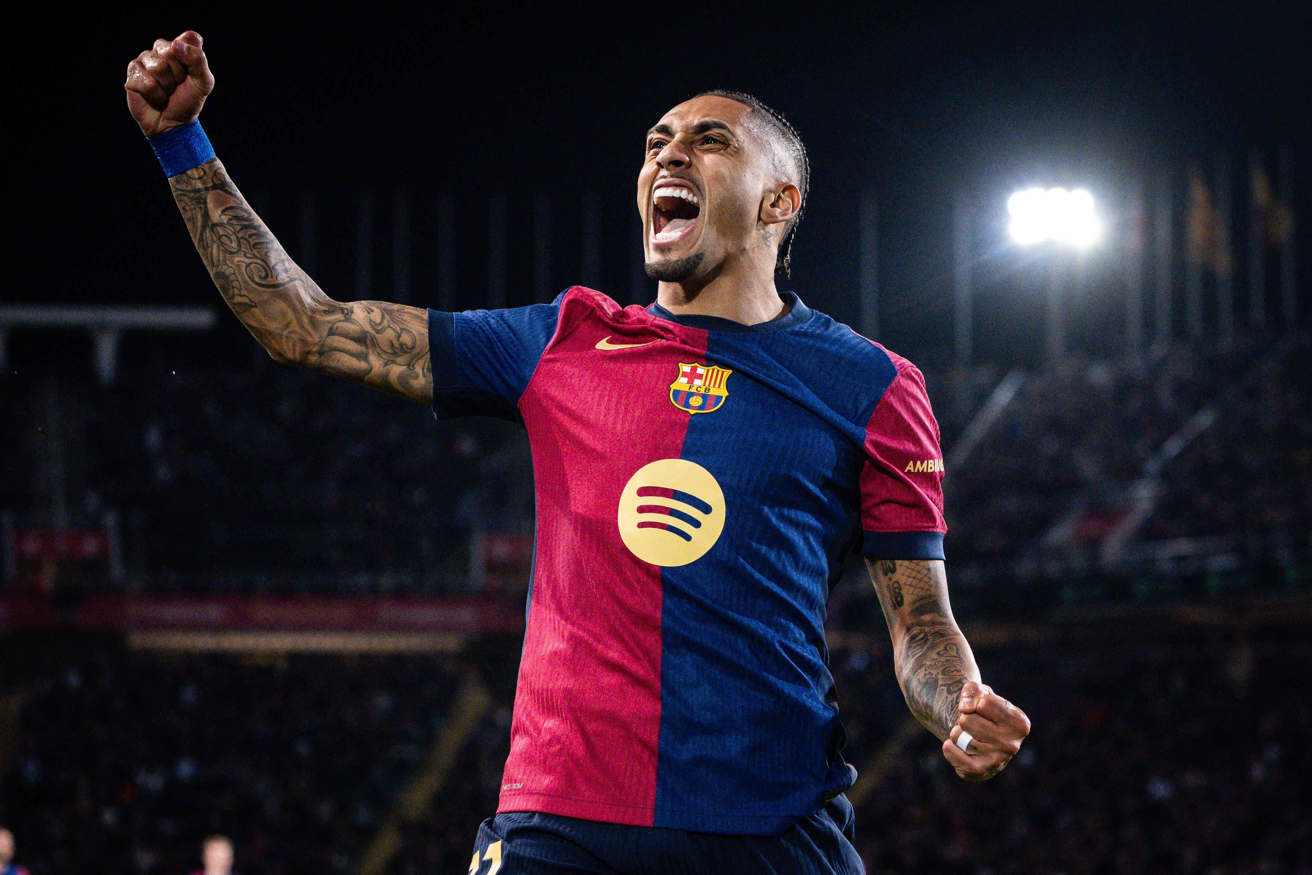 阿斯：拉菲尼亚推迟复出将缺战两场，仍有可能进巴萨国家德比名单